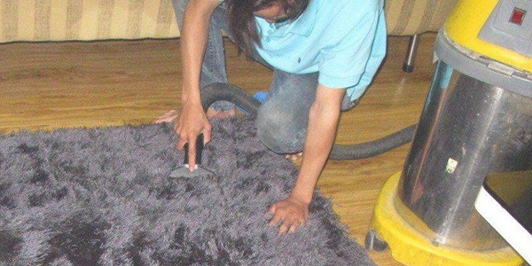 Có rất nhiều cách giúp bạn giặt thảm lông tại nhà đơn giản mà hiệu quả