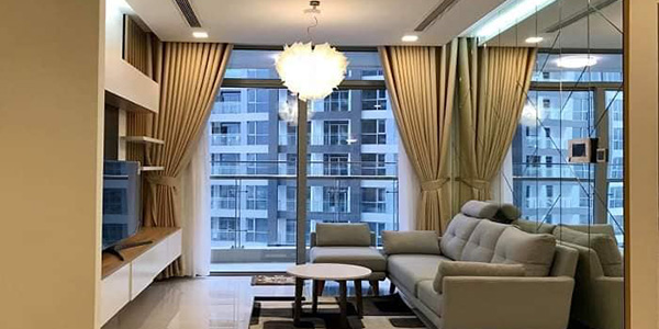 Vệ sinh kính chung cư hiệu quả